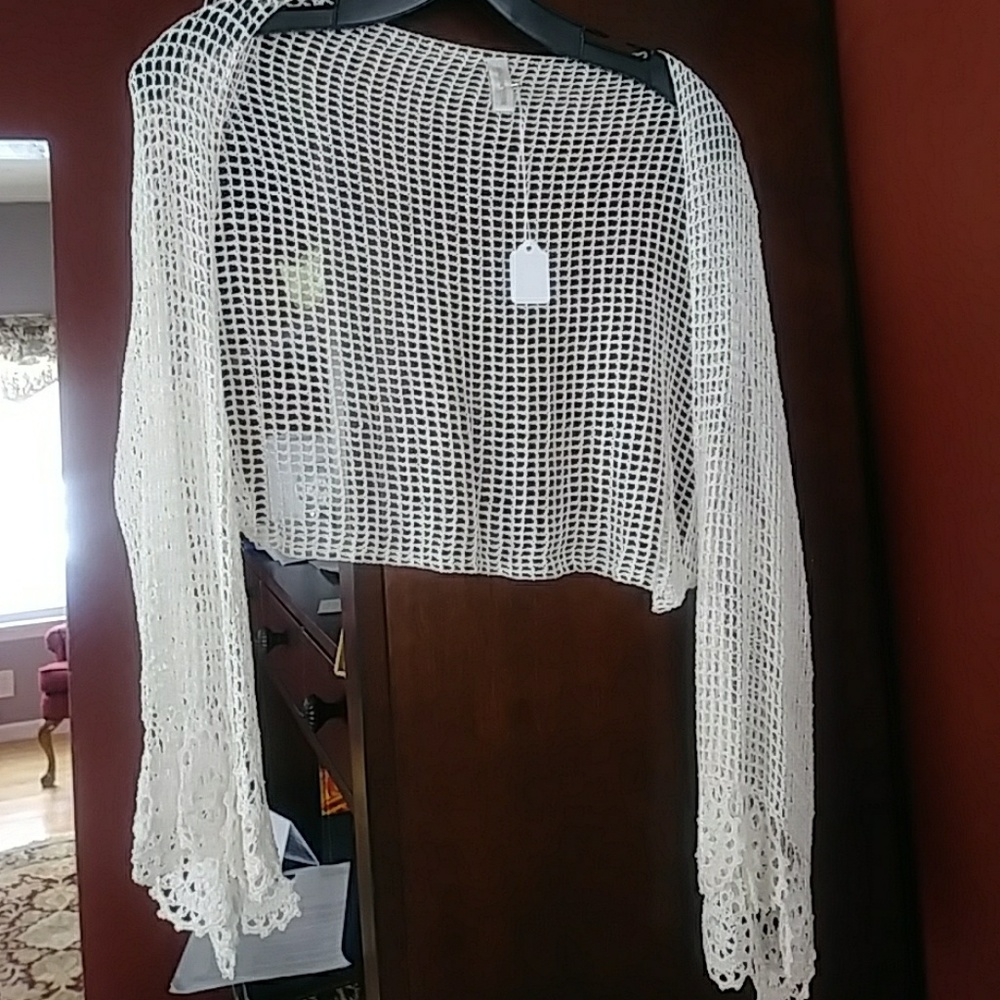 Boho bridal shrug